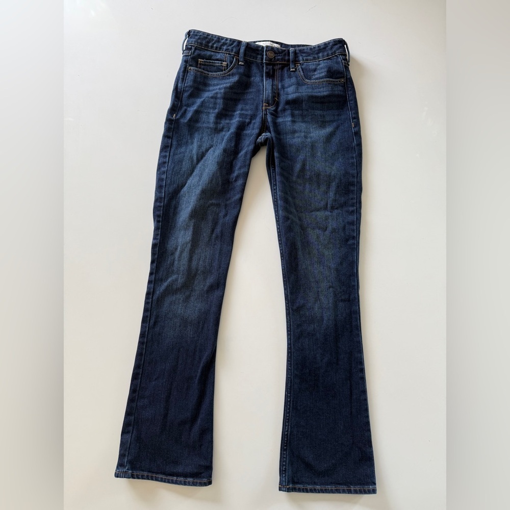 Abercrombie & Fitch-Dark Wash-Mid Rise-Jeans-Denim -Bootcut-Classic-6 Short